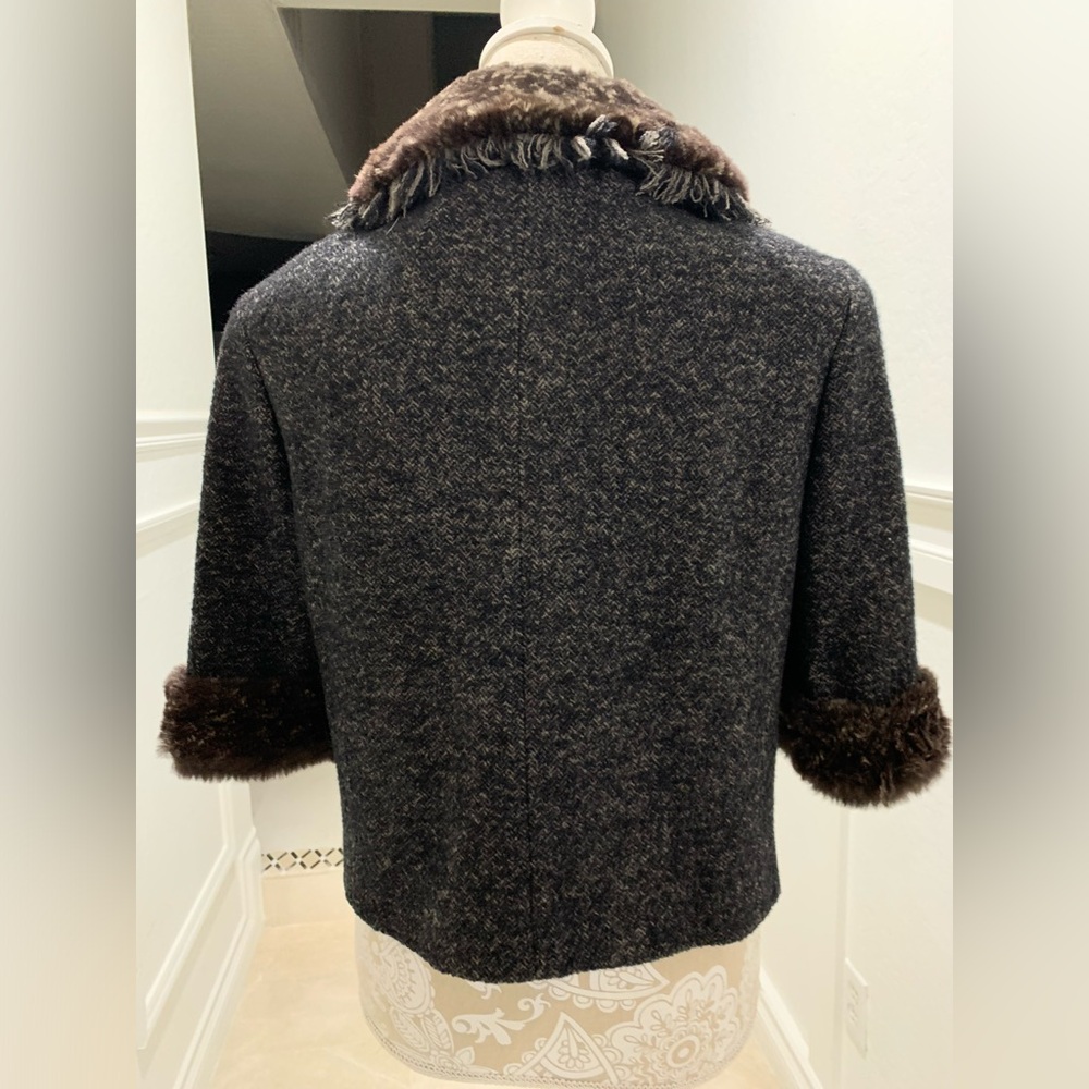 Rare Chanel Tweed With Rabbit Jacket Size 42 - Picture 11 of 16